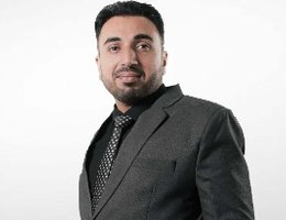 العميل Zargham Javed