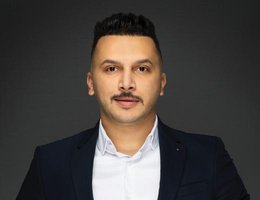 العميل Ihab Hegazy