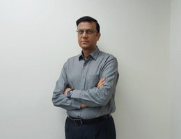 العميل Naushad Alam