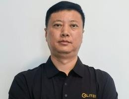 العميل Lei Dong