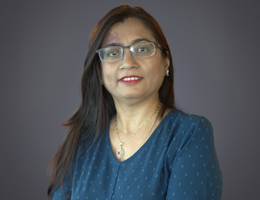 العميل Neena Chaudhary