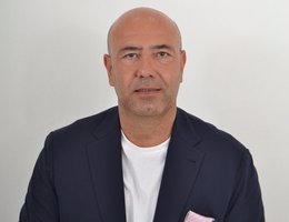 العميل Mehdi Madanchi
