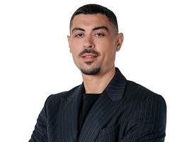 العميل Noumir Fisal Bahrm