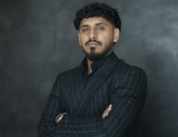 العميل Naeem Noaman