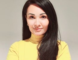 العميل Aziza Abushaeva