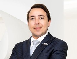 العميل Alex Lourenco