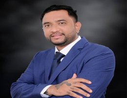 العميل Suman Adhikari
