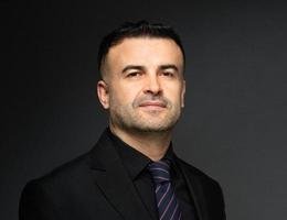 العميل Cevat Aytimur