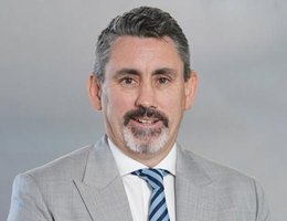 العميل Fintan Flannelly