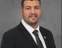 العميل Adam Benjenna