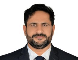 العميل Abaid Ullah