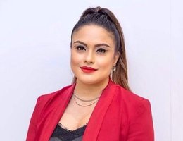 العميل Roshini Rajaram