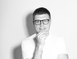 العميل Mikhail Semenov