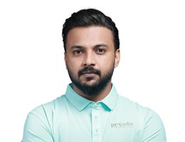 العميل Praveen Aradhya