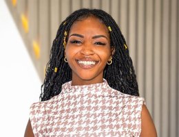 العميل Paulette Omwanda