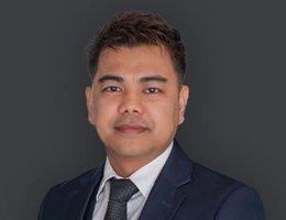 العميل Bryan Navalta
