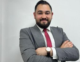 العميل Ehsan Hejazi 