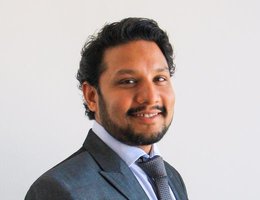 العميل Asher Adnan