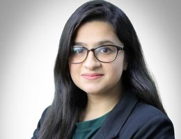 العميل Zainab Mazahir Lakdawala