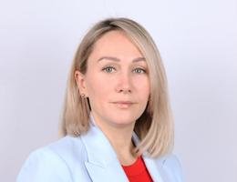 العميل Evgenia Omarova