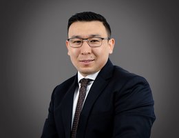 العميل Muzaffar Sherbayev