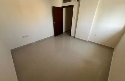 شقة - غرفة نوم - 1 حمام للايجار في مساكن كورنيش عجمان - طريق كورنيش عجمان - عجمان