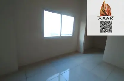 مجمع سكني - 8 غرف نوم - 8 حمامات للايجار في عجمان الصناعية 1 - المنطقة الصناعية - عجمان