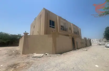 فيلا - 2 غرف نوم - 2 حمامات للايجار في القصيدات - رأس الخيمة