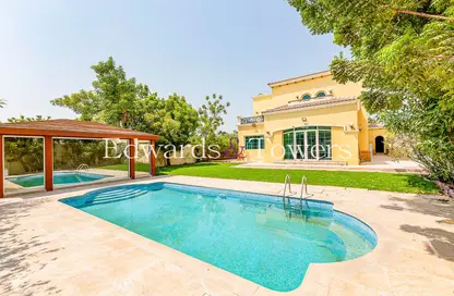 Villa - 4 Bedrooms - 5 Bathrooms for rent in Legacy - Jumeirah Park - Dubai