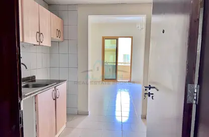Apartment - Studio - 1 Bathroom for rent in S10 - Spain Cluster - International City - Dubai