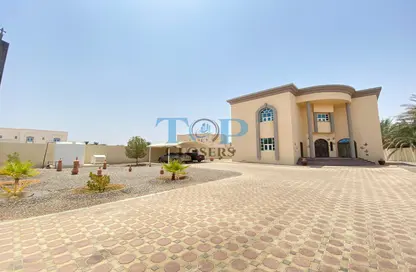 Villa - 5 Bedrooms - 7 Bathrooms for rent in Al Sarooj - Al Ain