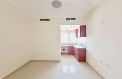 Apartment - Studio - 1 Bathroom for rent in GGICO Building Moweilah - Muwaileh Commercial - Sharjah