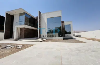 Villa - 6 Bedrooms - 7+ Bathrooms for rent in Dhaher 1 - Al Dhahir - Al Ain