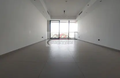 Apartment - 2 Bedrooms - 3 Bathrooms for rent in La Plage Tower - Al Mamzar - Sharjah - Sharjah