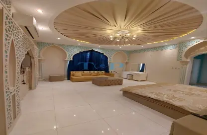 Apartment - Studio - 1 Bathroom for rent in Zakher - Al Ain