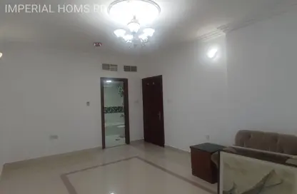 Apartment - 2 Bedrooms - 3 Bathrooms for rent in Geepas Building 6 - Al Nakhil - Ajman