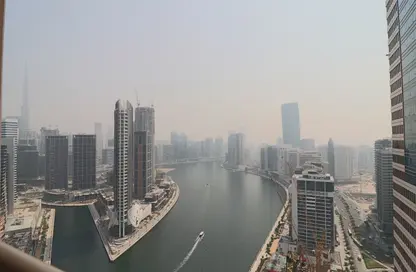 Apartment - 2 Bedrooms - 3 Bathrooms for rent in Churchill Towers - Business Bay - Dubai