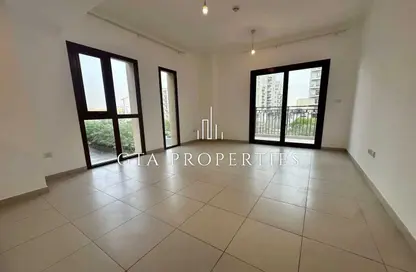 Apartment - 3 Bedrooms - 4 Bathrooms for rent in Zahra Apartments 2B - Zahra Apartments - Town Square - Dubai