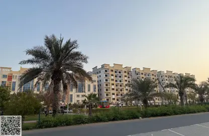 شقة - 2 غرف نوم - 3 حمامات للبيع في قرية الاميرة - الياسمين - عجمان