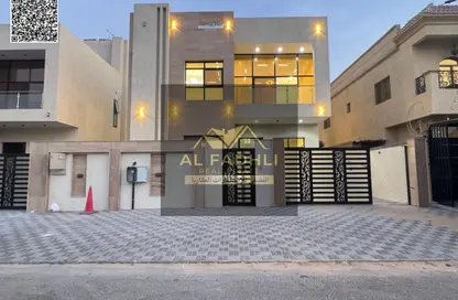 فيلا - 5 غرف نوم - 7 حمامات للايجار في قرية الاميرة - الياسمين - عجمان