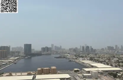 شقة - 2 غرف نوم - 2 حمامات للايجار في برج البوابة 1 - مشيرف - عجمان