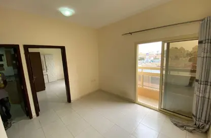 شقة - غرفة نوم - 1 حمام للايجار في 2 المويهات - المويهات - عجمان