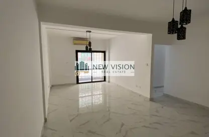 Apartment - 3 Bedrooms - 3 Bathrooms for rent in Rolla Square - Rolla Area - Sharjah