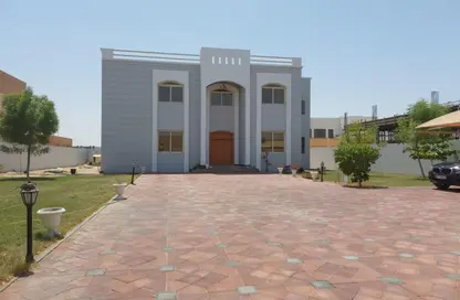 فيلا - 5 غرف نوم - 5 حمامات للبيع في النوف - الشارقة