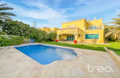 Villa - 4 Bedrooms - 5 Bathrooms for rent in Legacy - Jumeirah Park - Dubai