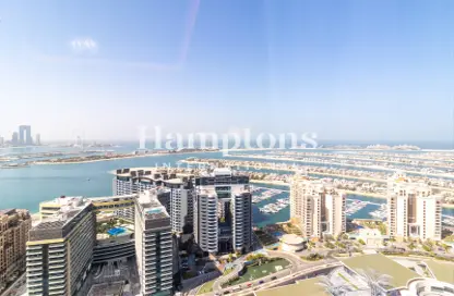 Apartment - Studio - 1 Bathroom for rent in The Palm Tower - Palm Jumeirah - Dubai