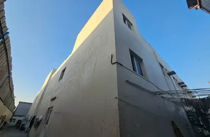 سكن الموظفين - استوديو للايجار في المنطقة الصناعية رقم 3 - المنطقة الصناعية بالشارقة - الشارقة