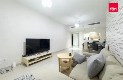 Apartment - 1 Bedroom - 2 Bathrooms for rent in Lake Point Tower - JLT Cluster N - Jumeirah Lake Towers - Dubai