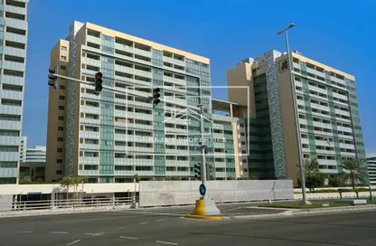 Apartment - 1 Bedroom - 2 Bathrooms for rent in Al Sana 1 - Al Muneera - Al Raha Beach - Abu Dhabi