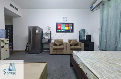 Apartment - Studio - 1 Bathroom for rent in Hadbat Al Zafranah - Muroor Area - Abu Dhabi